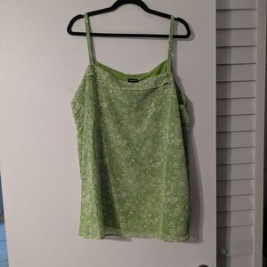 New Torrid Green Floral Tank Top NWT